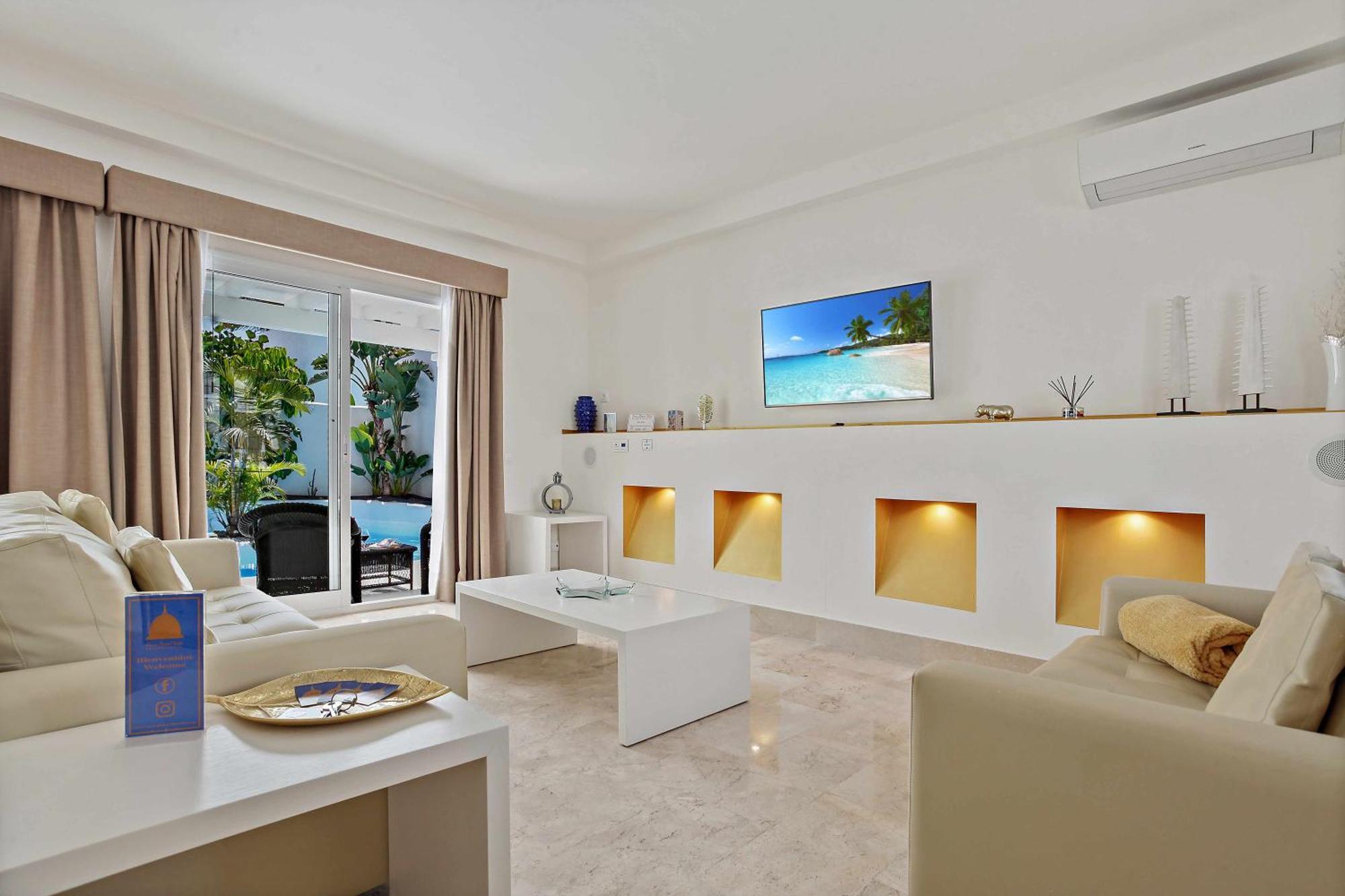 Prive Royal Villa Bahiazul คอร์ราเลโฮ ภายนอก รูปภาพ