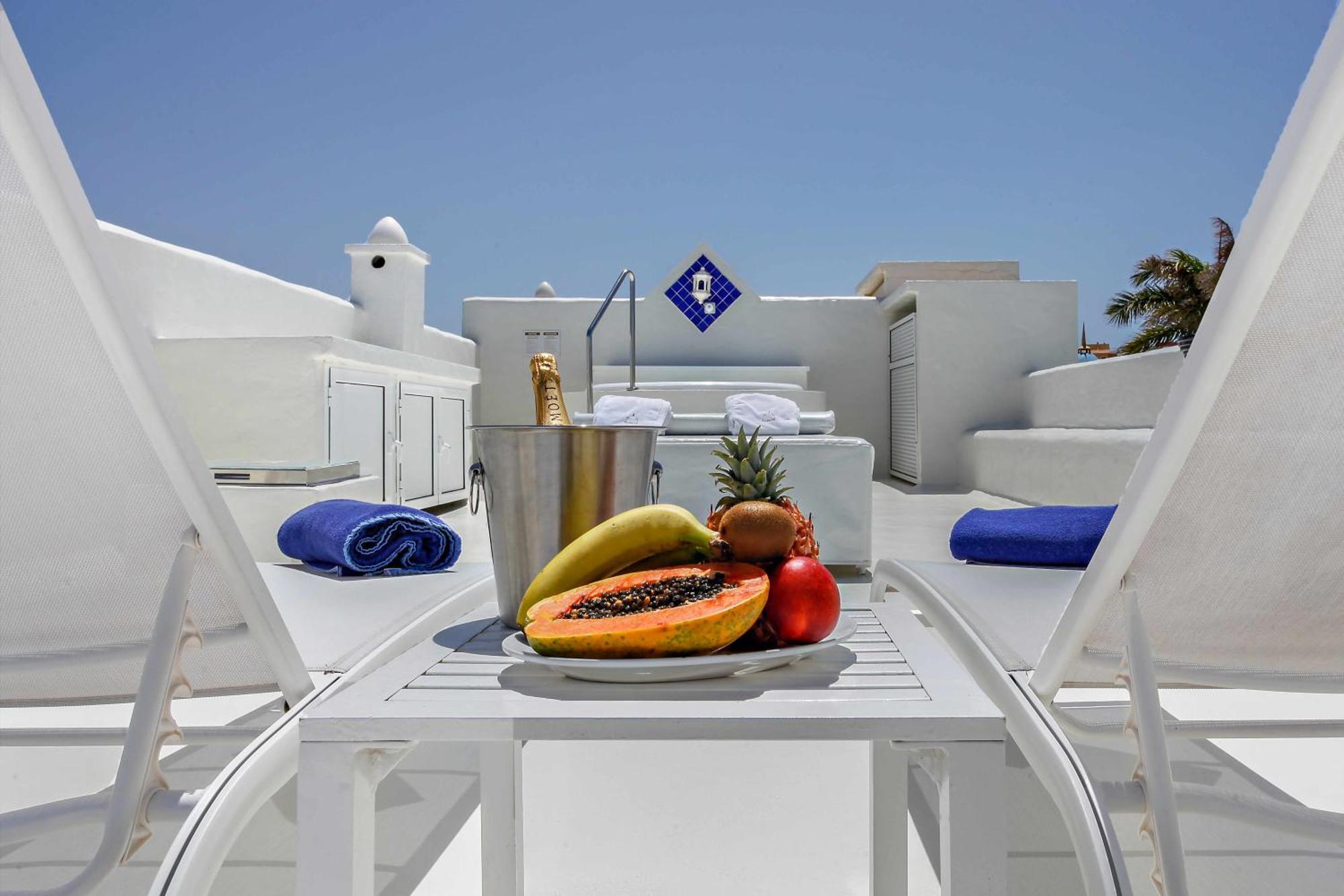 Prive Royal Villa Bahiazul คอร์ราเลโฮ ภายนอก รูปภาพ